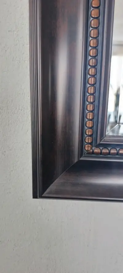 Espejo rectangular con marco de tachuelas - miniatura 3