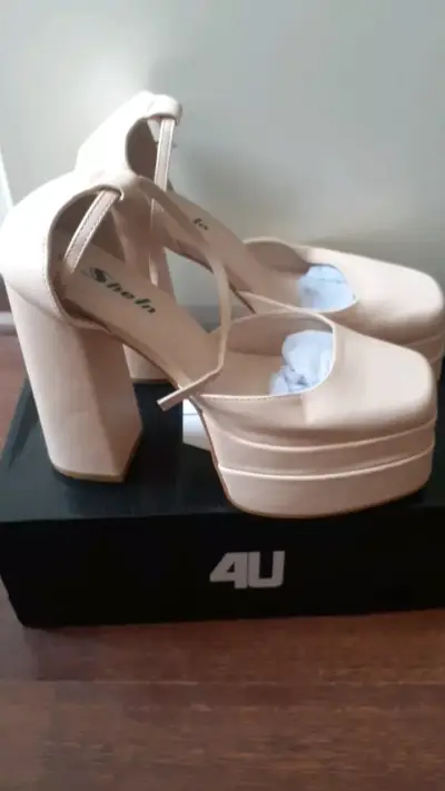 Zapatos de Tacón Alto Beige SheIn - miniatura 4