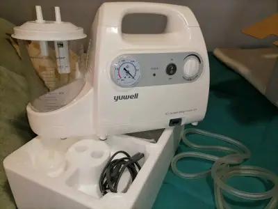 Maquina de aspiración yuwell - miniatura 2