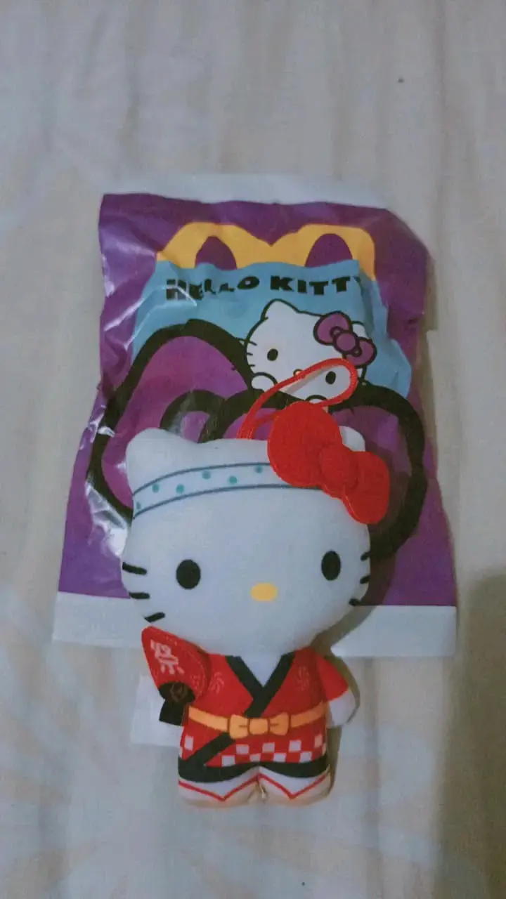 Set de figuras Hello Kitty y Amigos. Colección - 3