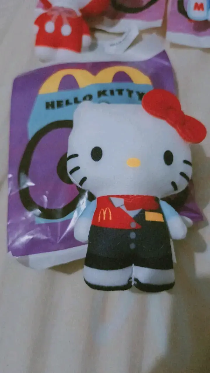 Set de figuras Hello Kitty y Amigos. Colección - 6