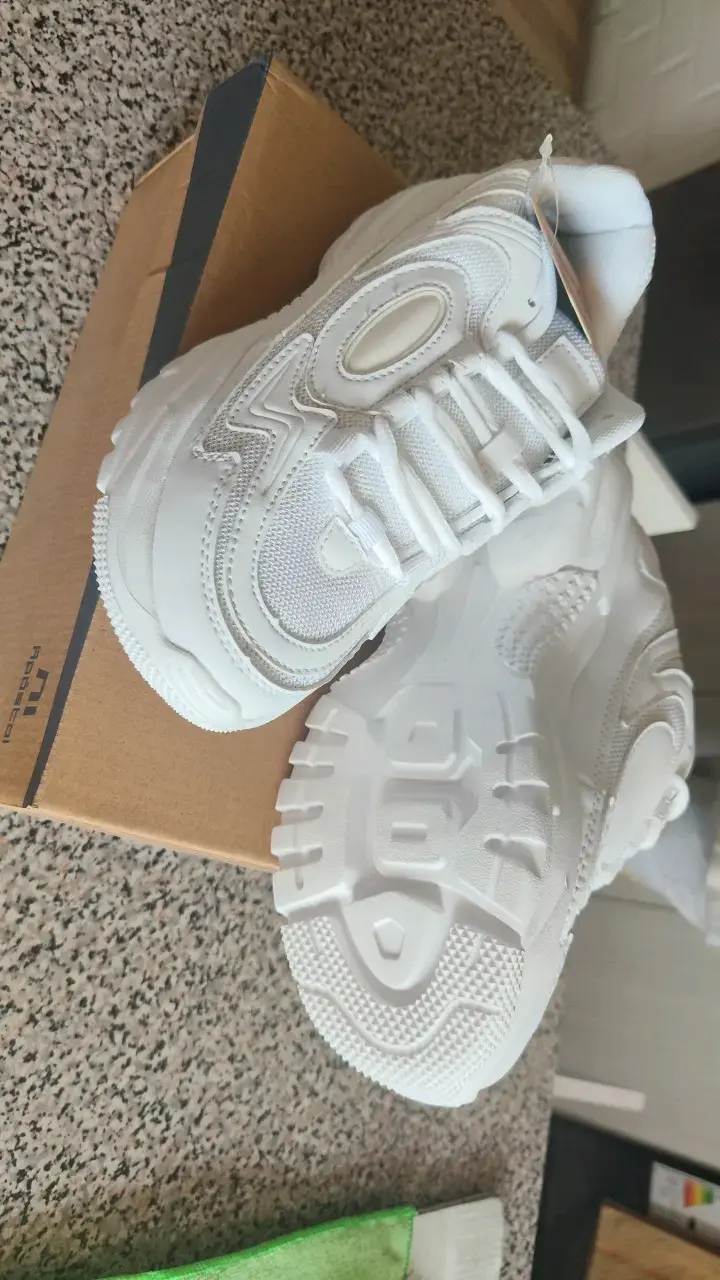 Zapatillas deportivas blancas Apóstol Bovinia - 2
