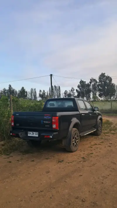 Camioneta JAC T8 Pro 4x4 como nueva - miniatura 3