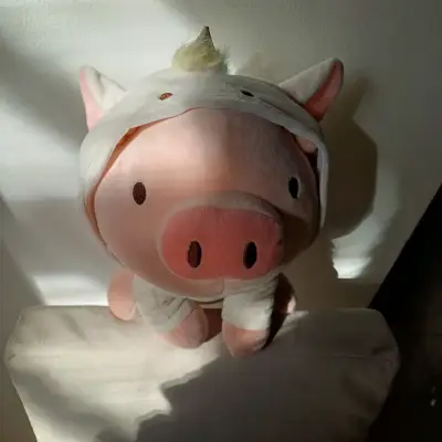 Peluche de cerdito disfrazado de unicornio - miniatura 1