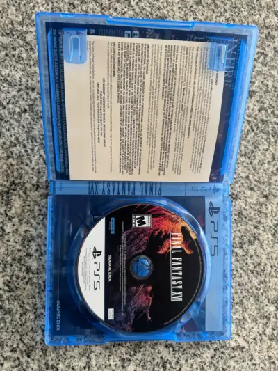 Juego PS5 Final Fantasy XVI en buen estado - miniatura 3