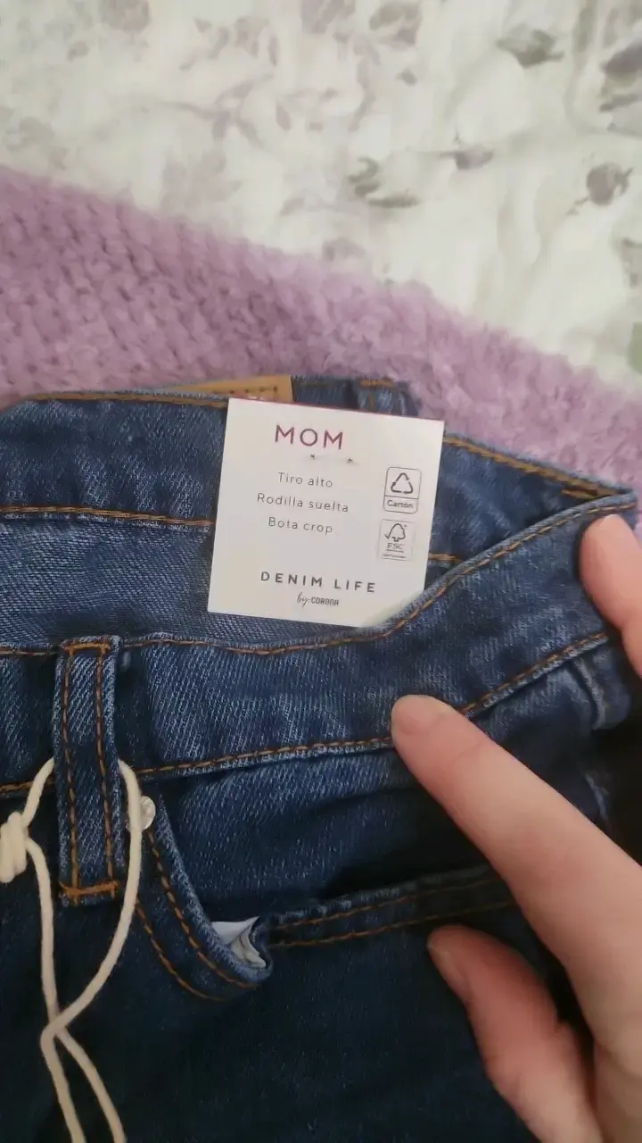Jeans Mom Fit Tiro Alto Azul Talla 38 - 2