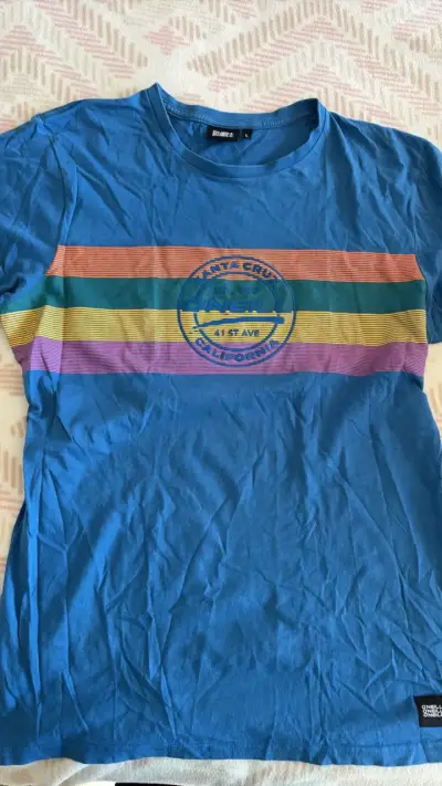 Polera azul con estampado Santa Cruz - miniatura 3