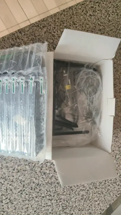 Sistema de Navegación GPS para Automóvil - miniatura 2