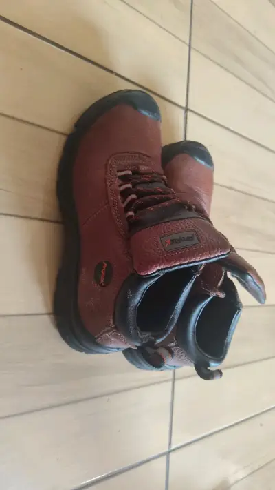 Botas de seguridad marrones Proflex con suela antideslizante - miniatura 3