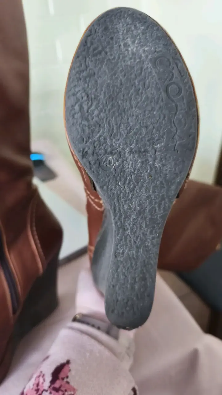 Botas de cuero marrón con plataforma EXÓTICA - 2