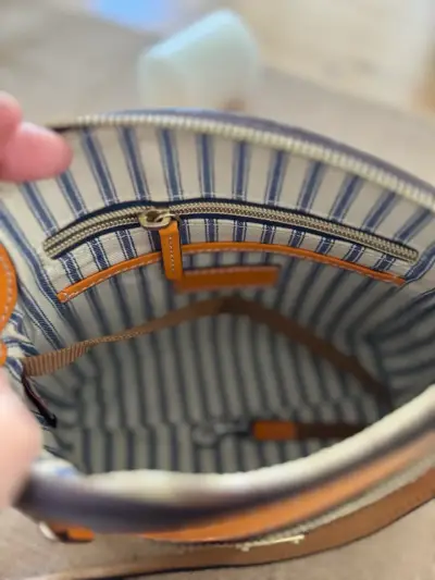 Cartera cruzada de cuero Dooney & Bourke naranja - miniatura 4