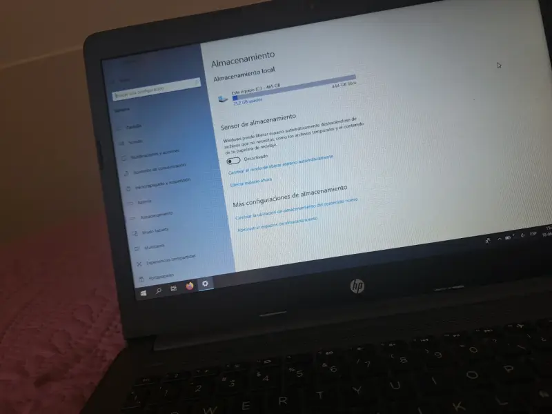 Notebook HP con Windows 10 y 4GB RAM - 3