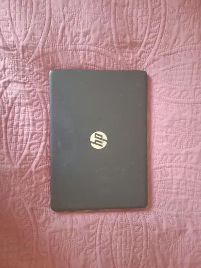 Notebook HP con Windows 10 y 4GB RAM - miniatura 6
