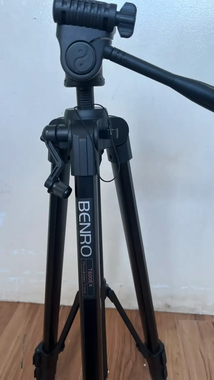 Trípode Benro T600EX para Fotografía - 2