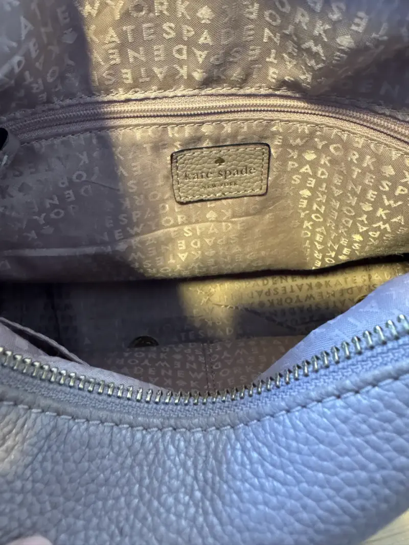 Cartera de cuero gris Kate Spade con borla - 2