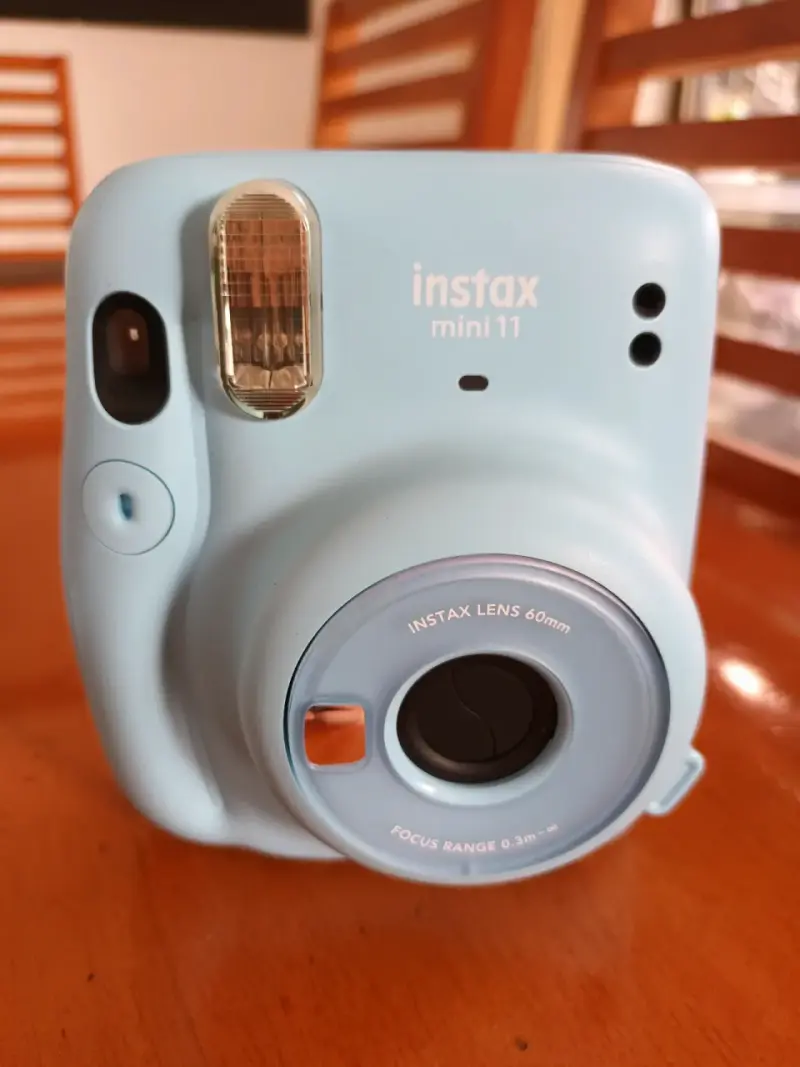 Cámara instantánea Fuji Instax Mini 11 con estuche - 3