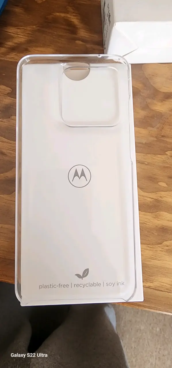 Smartphone Motorola Edge 70 Fusion en caja - 3
