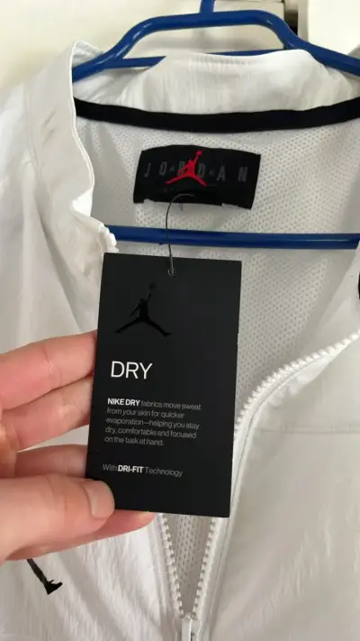 Polera Nike Jordan Dri-FIT - miniatura 4