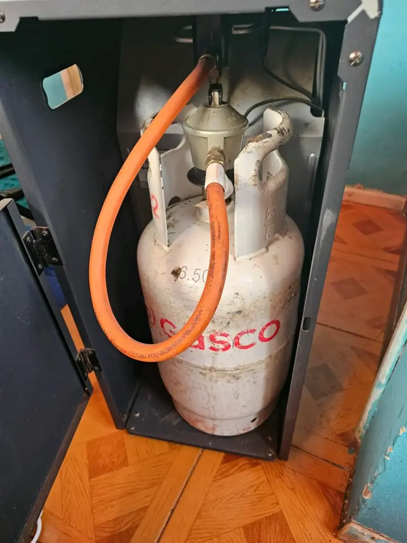 Estufa a gas Fensa FGL 1408 CP en buen estado - 2