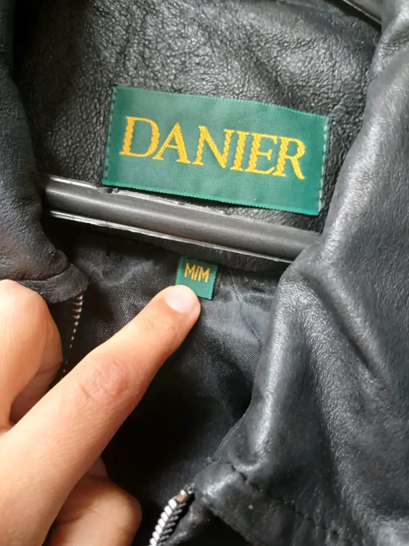 Chaqueta de cuero negra Danier - 4