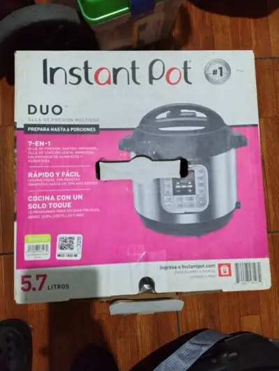 Olla a presión multiuso Instant Pot Duo 5.7L - miniatura 1