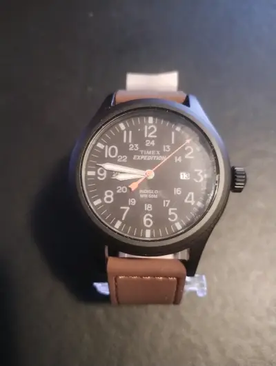 Reloj Inteligente con Correa Negra y Cargador - miniatura 1