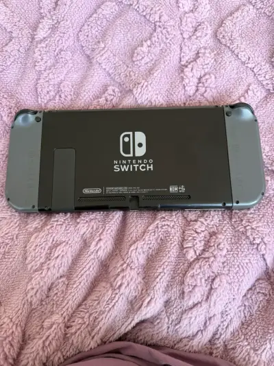 Nintendo Switch 1,  con accesorios - miniatura 2