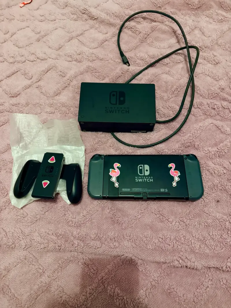 Nintendo Switch 1,  con accesorios - 4