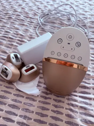 Depiladora IPL Philips Lumea Prestige - miniatura 1