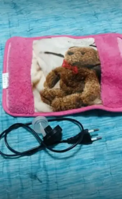 guatero eléctrico con diseño de oso - miniatura 1