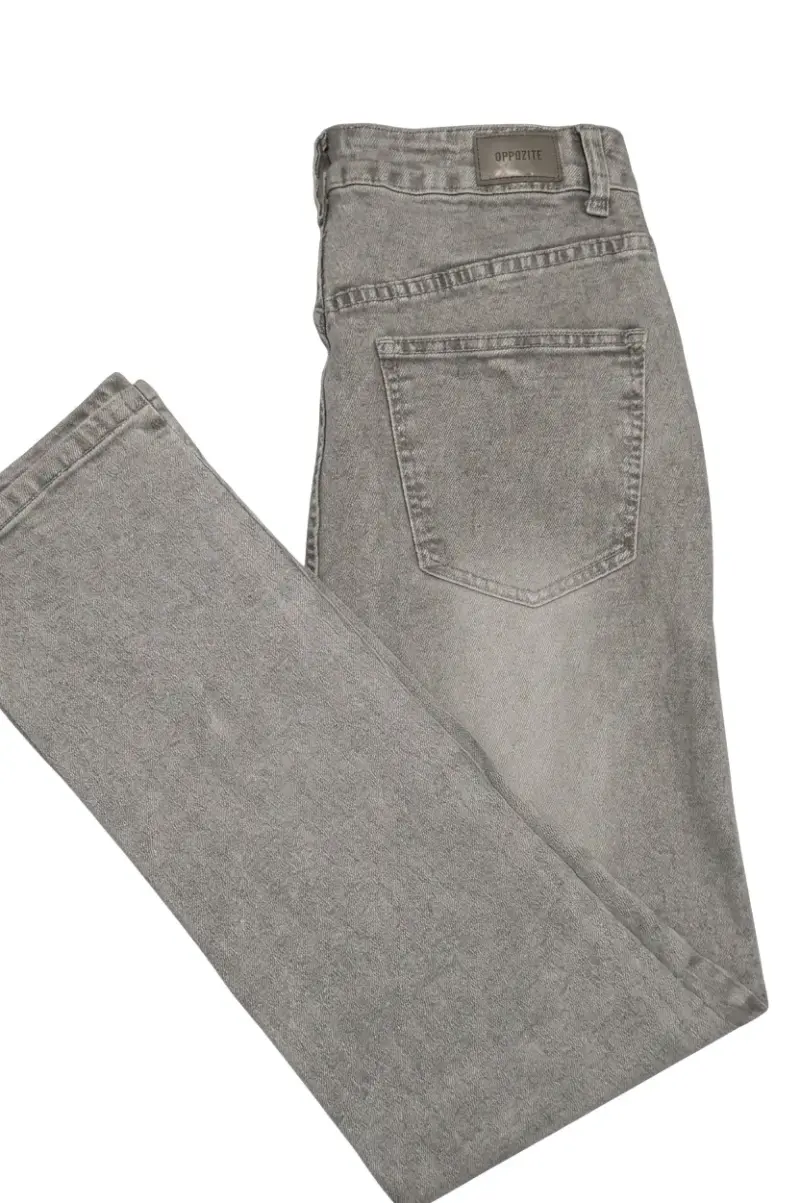 Jeans grises con detalles de tachas - 2