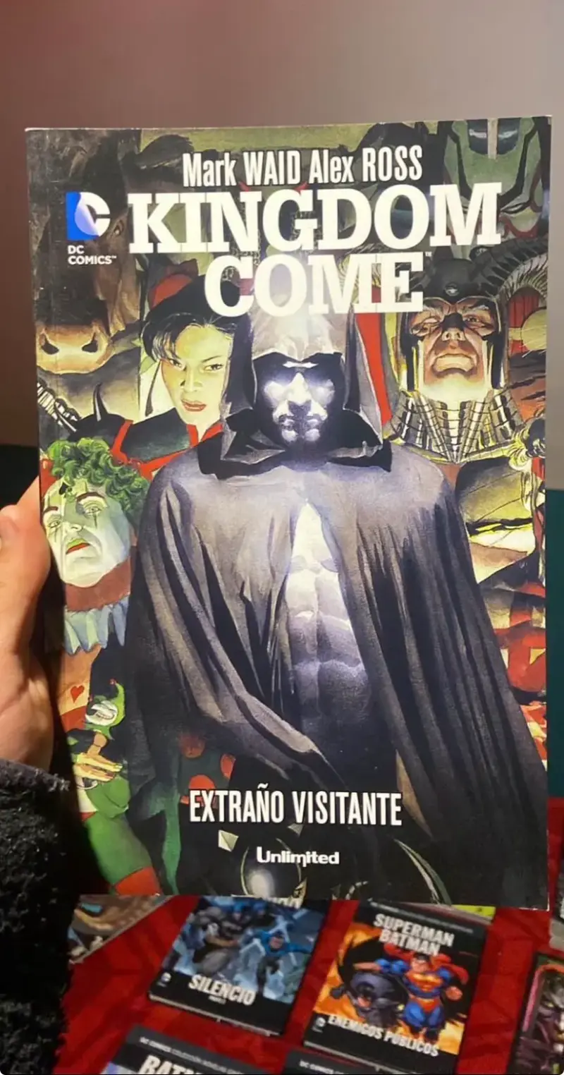 Colección de Cómics de Superhéroes Marvel y DC - 4