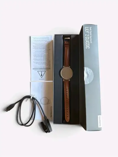 Reloj inteligente Garmin Lily 2 Classic marrón - miniatura 1
