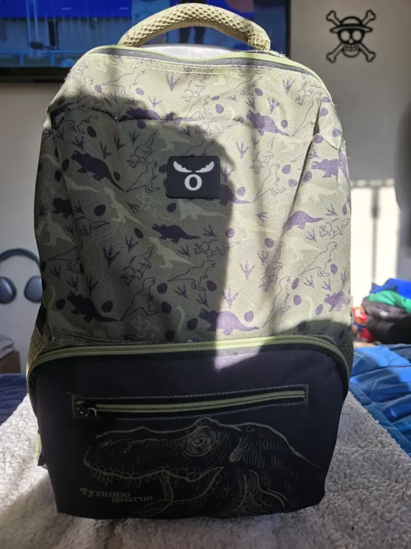 Mochila con ruedas estampado dinosaurios