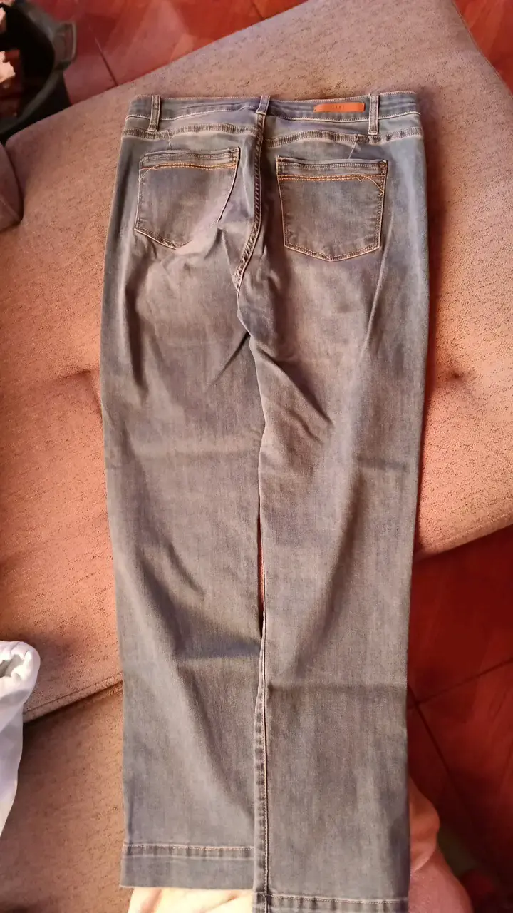 Jeans rectos de mezclilla para mujer - 3