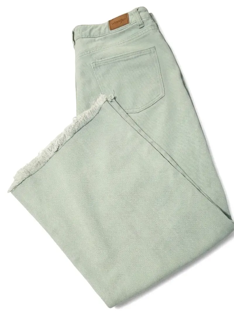 Jeans verdes de mezclilla con borde deshil