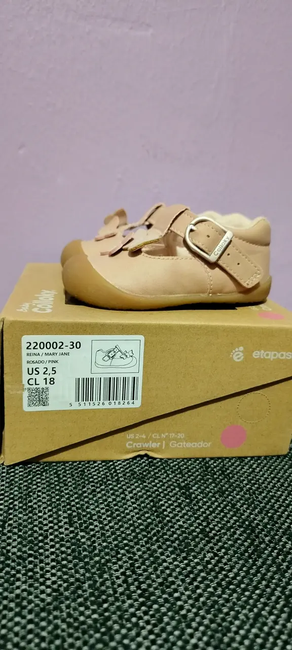 Zapatos de bebé rosados con mariposas - 2