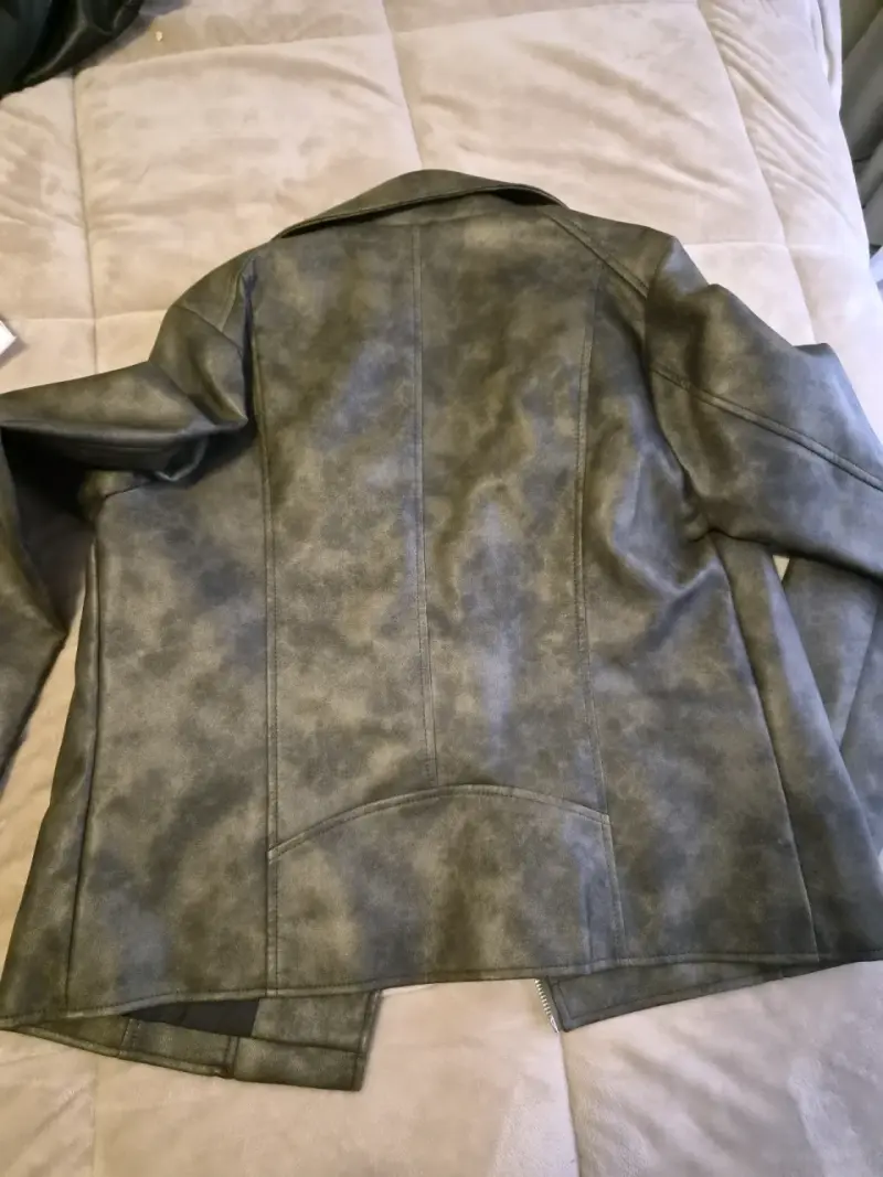 Chaqueta de cuero sintético verde olivo - 3