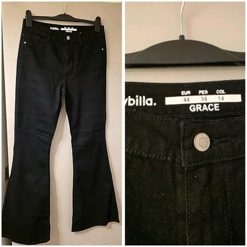 Pantalones acampanados negros Sybilla Grace talla 44