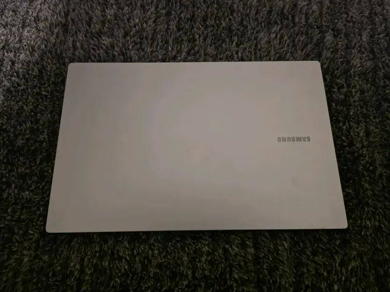 Laptop Samsung Galaxy Book 4 en pefecto estado - 3
