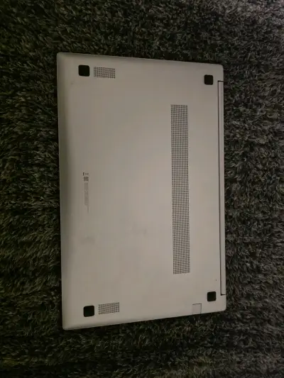 Laptop Samsung Galaxy Book 4 en pefecto estado - miniatura 4