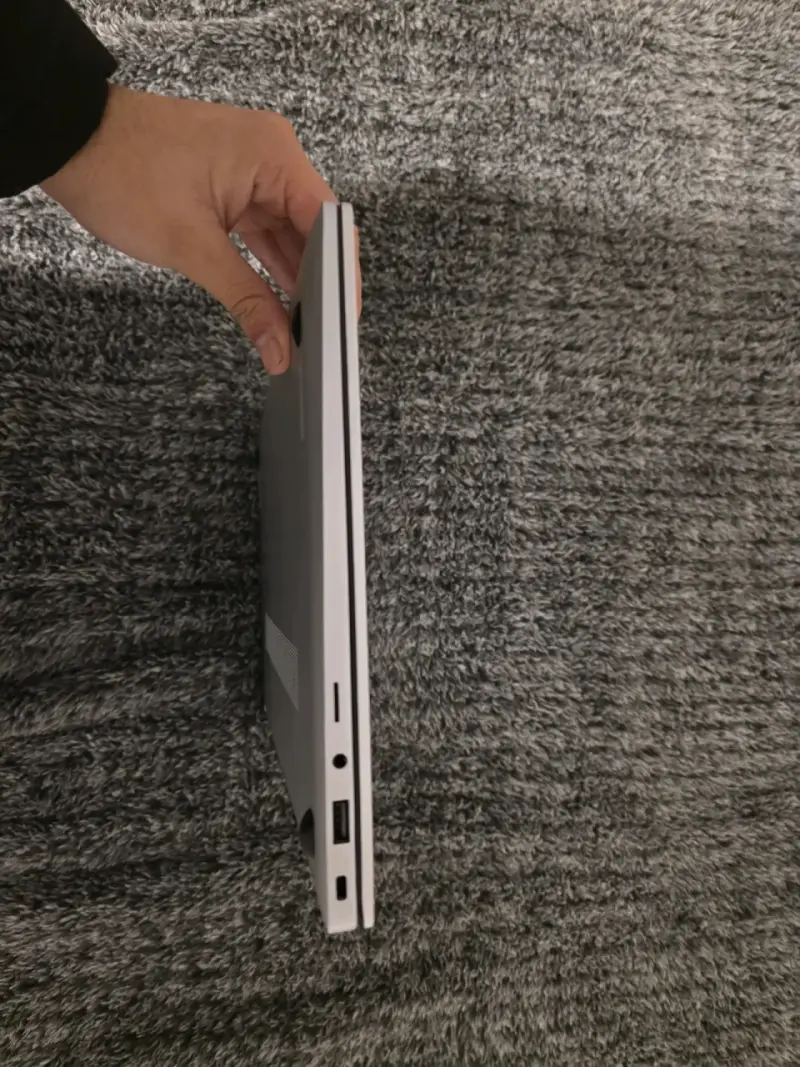 Laptop Samsung Galaxy Book 4 en pefecto estado - 6