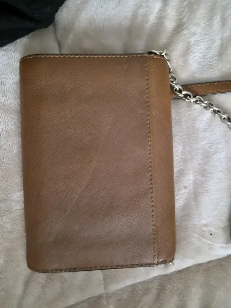 Cartera Michael Kors marrón con cadena - 4