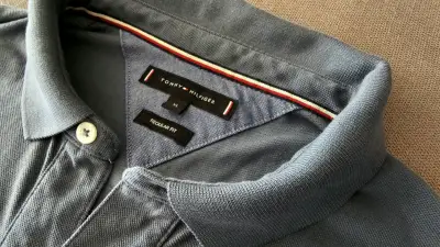 Polera Tommy Hilfiger Talla XL - miniatura 2