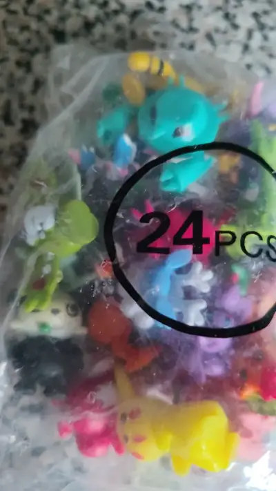 Set de 24 figuras de personajes Pokémon - miniatura 2