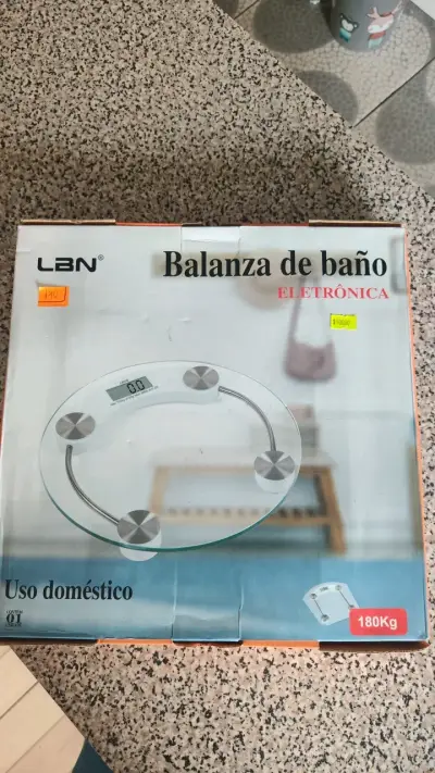 Balanza de baño electrónica LBN 180Kg - miniatura 1