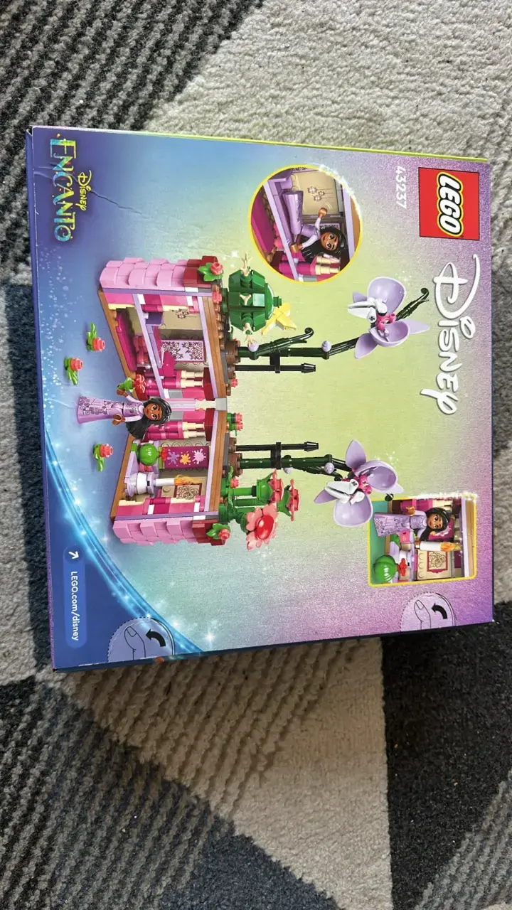 Set de Construcción LEGO Disney Encanto Isabela - 3