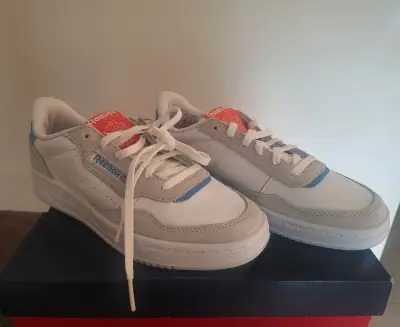 Zapatillas Reebok blancas 100% nuevas - miniatura 2