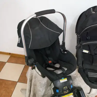 Coche de bebé Bebesit con silla y base - miniatura 5