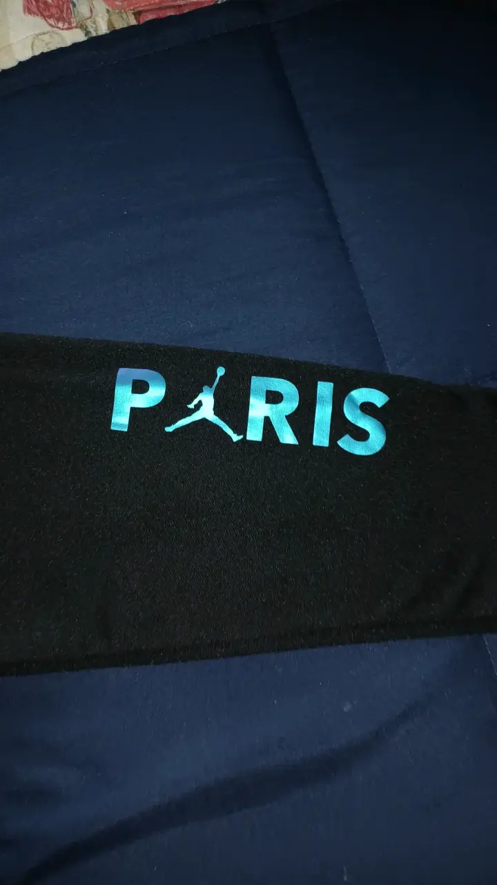 Polerón PSG Jordan negro con logo - 2